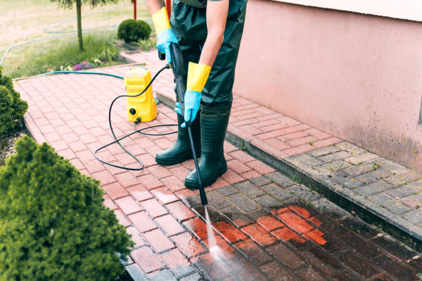 Best Pool Deck Cleaning  in Universal City, TX